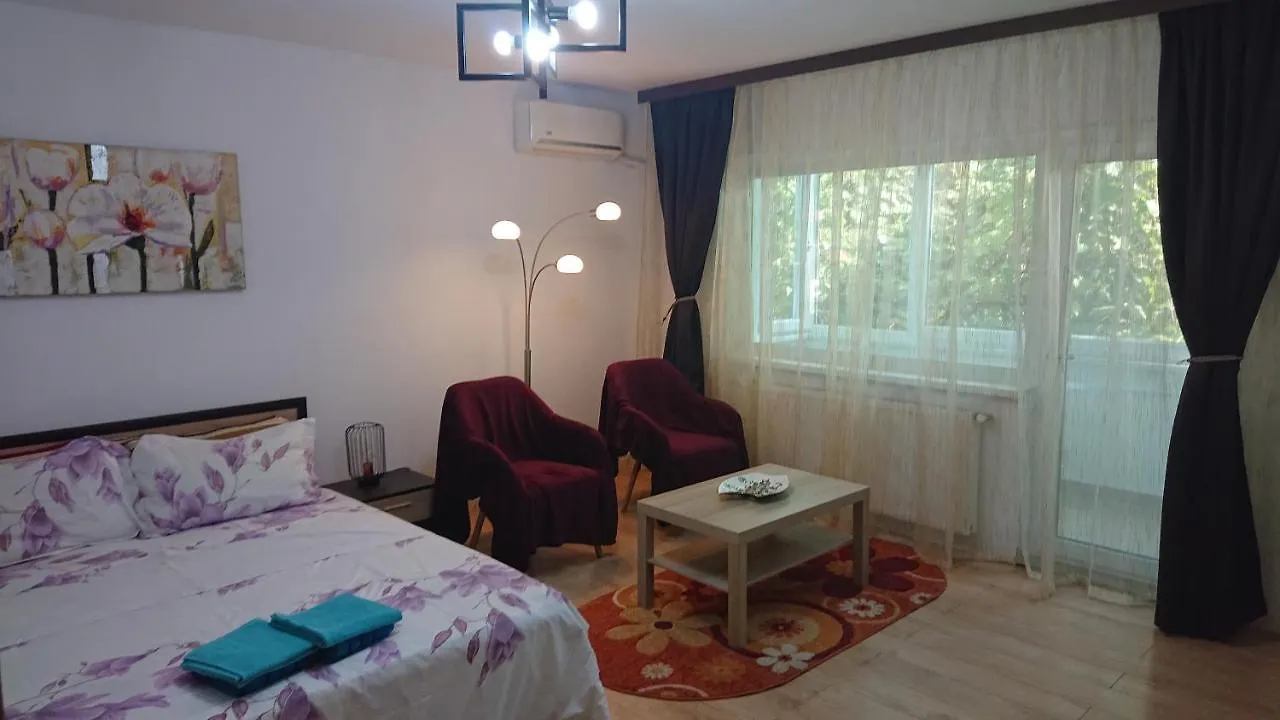 Gamma Group Sud Apartment Bucharest